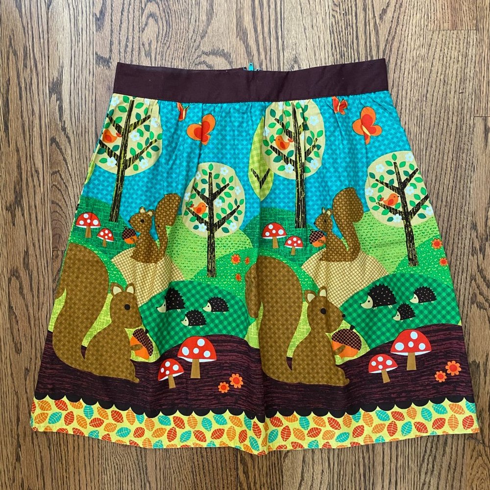 Cute cotton forest skirt size 10/12